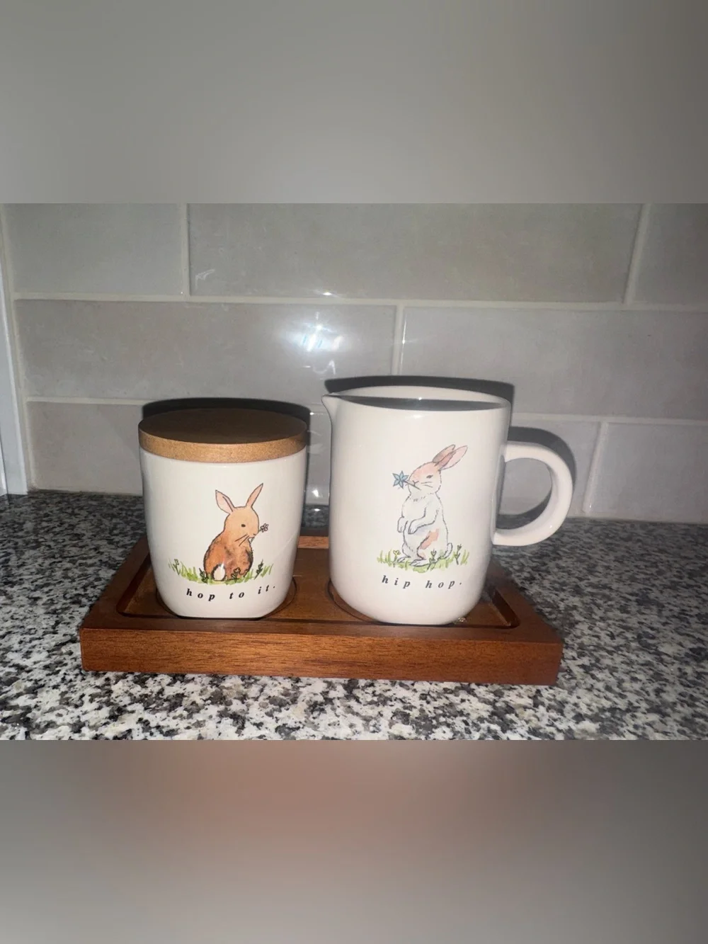 Rae Dunn cream and sugar set